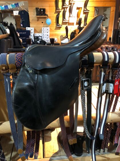 Stübben Siegfried II Springzadel 17,5 inch M/W