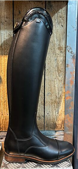 Kingsley Aspen 01 Limited Edition Zwart Swarovski