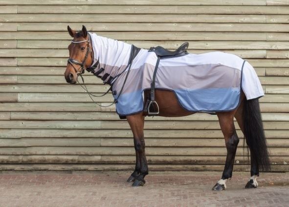 HB Vliegenuitrijdeken Vaste Hals Wit/Grijs/Blauw